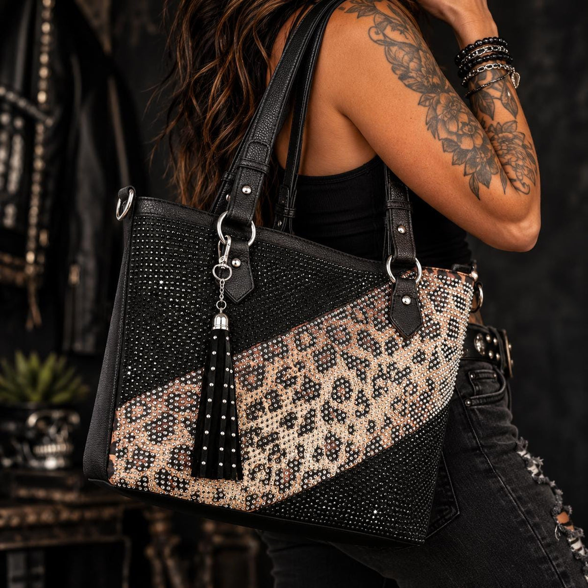 Leopard Rhinestone Crossbody Purse: Rhinestone Sparkle Glam Statement Bag for Women