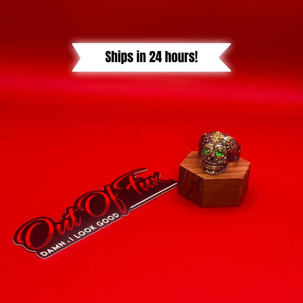 mens sugar skull ring atzec style with green cubic zirconia gemstone high quality 18K gold plated with stainless steel surgical grade titanium